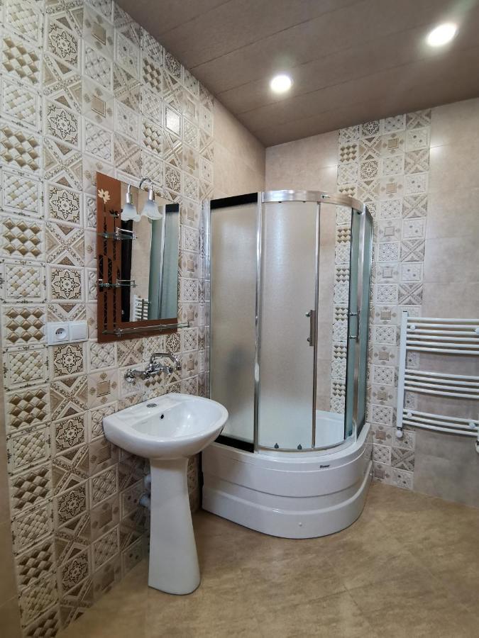 Guest House Eden Тбілісі Екстер'єр фото